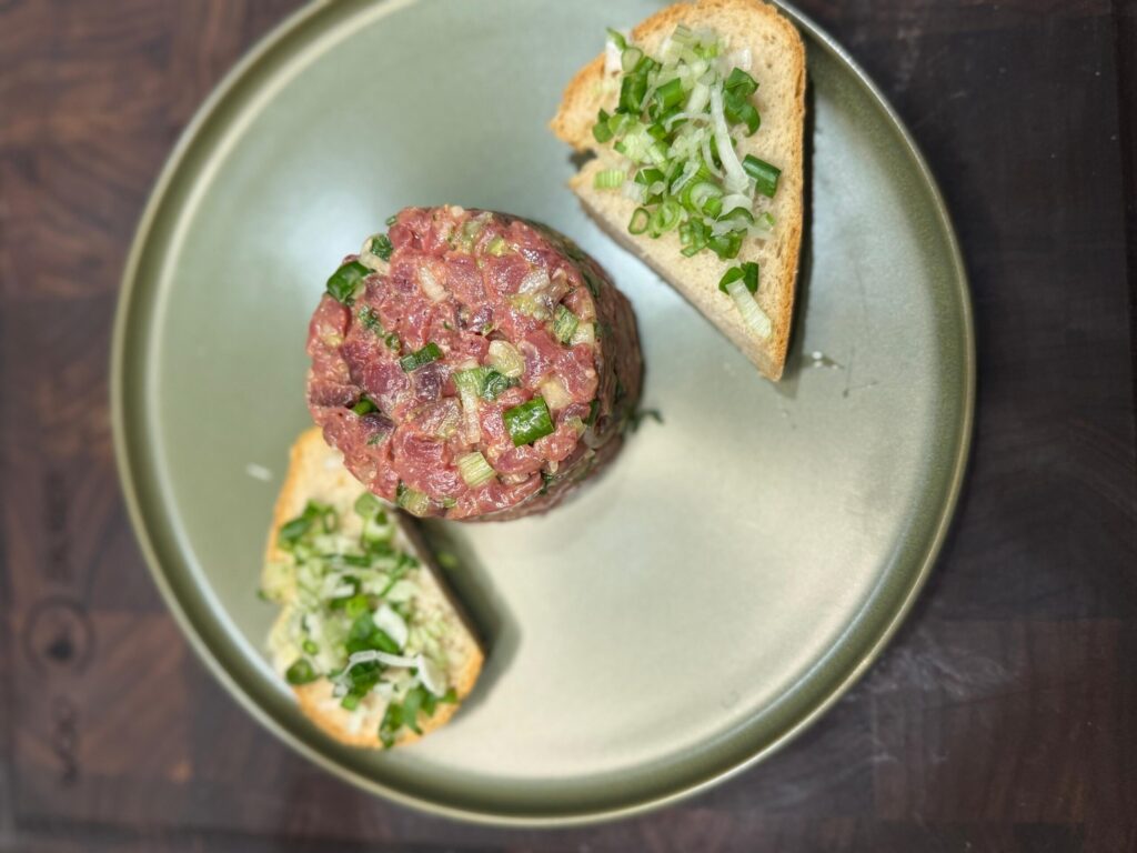 Angelina Ziegeltrum - Reh-Tartar, Kochen, Foodpairing